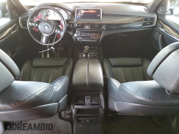 2014 BMW X5 xDrive50i z VIN 5UXKR6C58E0C03414, wystawiony jako Copart lot #47437935 z przebiegiem 126 402 mil mil oraz Szkoda całkowita • Salvage title. Historia ofert i sprzedaży dostępna na DreamBid. Obrazek 8.