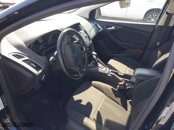 2015 Ford Focus SE with VIN 1FADP3K22FL261768, listed as a IAAI auction lot 41830768 with 121,957 mi miles. Bid and sale history available at carsss.com. Image 5.