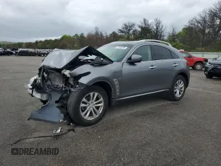 2017 Infiniti QX70 z VIN JN8CS1MW6HM414016, wystawiony jako Copart lot #57485265 z przebiegiem 102 017 mil mil oraz Szkody całkowita. Historia ofert i sprzedaży dostępna na DreamBid. Obrazek 1.