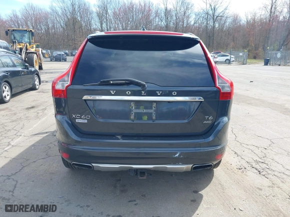 2014 Volvo XC60 3.0L R-Design Premier Plus with VIN YV4902DZXE2545921, listed as a IAAI auction lot 42026506 with 232,903 mi miles. Bid and sale history available at carsss.com. Image 17.
