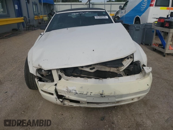 2008 Ford Mustang Deluxe с VIN 1ZVHT84NX85165449, выставлен на аукционе Copart как лот 54366435 с пробегом 163 859 миль миль и Списание • Salvage title. История ставок и продаж доступна на DreamBid. Изображение 5.