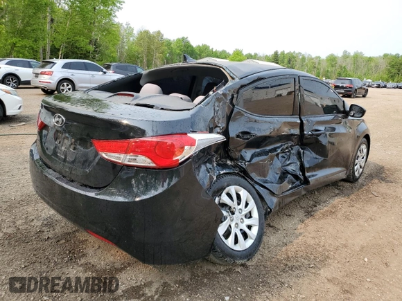 2013 Hyundai Elantra Limited z VIN 5NPDH4AE8DH198573, wystawiony jako Copart lot #58902955 z przebiegiem 201 516 mil mil oraz Szkoda całkowita • Salvage title. Historia ofert i sprzedaży dostępna na DreamBid. Obrazek 3.
