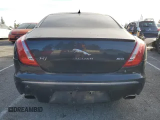 2015 Jaguar XJ with VIN SAJWA3HT2FMV89272, listed as a Copart auction lot 42195005 with 131,456 mi miles and Clean Title. Bid and sale history available at DreamBid. Image 6.
