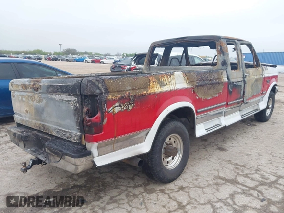 1996 Ford F-250 with VIN 1FTHX26F1TEA94127, listed as a IAAI auction lot 41912650 with Not Provided miles and . Bid and sale history available at DreamBid. Image 4.