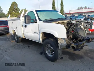2007 Chevrolet Silverado 2500 with VIN 1GBHC24U17E108843, listed as a IAAI auction lot 41529671 with 1 mi miles. Bid and sale history available at carsss.com. Image 1.