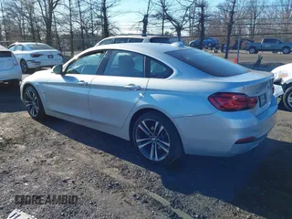 2020 BMW 4 Series 430i xDrive z VIN WBA4J3C03LCD21710, wystawiony jako IAAI lot #41768173 z przebiegiem 53 004 mil mil oraz . Historia ofert i sprzedaży dostępna na DreamBid. Obrazek 3.