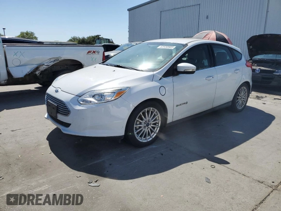 2016 Ford Focus Electric z VIN 1FADP3R47GL216219, wystawiony jako Copart lot #63930905 z przebiegiem 93 985 mil mil oraz Czysty tytuł • Clean title. Historia ofert i sprzedaży dostępna na DreamBid. Obrazek 1.