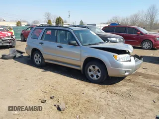 2006 Subaru Forester 2.5 X with VIN JF1SG63636H722182, listed as a IAAI auction lot 41770741 with 1 mi miles. Bid and sale history available at carsss.com. Image 1.