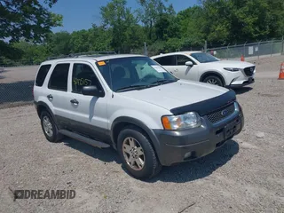 2003 Ford Escape XLT Popular с VIN 1FMYU031X3KE08408, выставлен на аукционе IAAI как лот 42475157 с пробегом 150 119 миль миль и . История ставок и продаж доступна на DreamBid. Изображение 1.