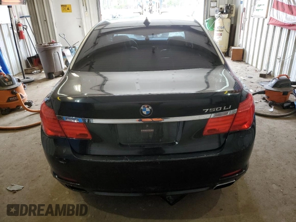 2009 BMW 7 Series 750Li с VIN WBAKB83569CY61944, выставлен на аукционе Copart как лот 53178575 с пробегом Не указан миль и Списание • Salvage title. История ставок и продаж доступна на DreamBid. Изображение 6.