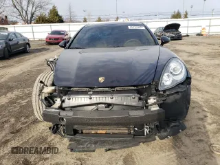 2011 Porsche Panamera z VIN WP0AA2A75BL021355, wystawiony jako Copart lot #45725345 z przebiegiem 71 849 mil mil oraz Szkoda całkowita • Salvage title. Historia ofert i sprzedaży dostępna na DreamBid. Obrazek 5.
