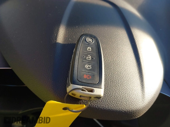 2013 Ford Escape SEL with VIN 1FMCU0HX9DUA51686, listed as a IAAI auction lot 40650669 with 86,442 mi miles. Bid and sale history available at carsss.com. Image 11.