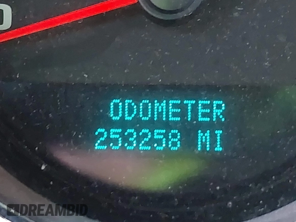 2008 Chevrolet Silverado 1500 1LT with VIN 2GCEC19J081208622, listed as a IAAI auction lot 41684612 with 253,258 mi miles and . Bid and sale history available at DreamBid. Image 7.