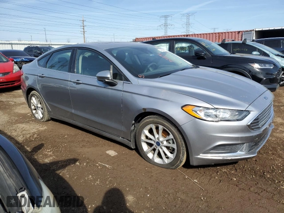 2020 Ford Fusion SE with VIN 3FA6P0HDXLR172625, listed as a Copart auction lot 48404835 with 144,308 mi miles and Clean Title. Bid and sale history available at DreamBid. Image 4.