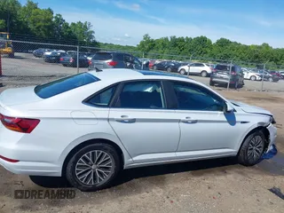 2019 Volkswagen Jetta SEL with VIN 3VWE57BU6KM063035, listed as a IAAI auction lot 42286649 with 59,914 mi miles and . Bid and sale history available at DreamBid. Image 13.
