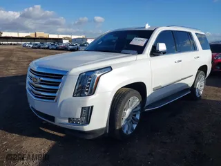 2016 Cadillac Escalade Platinum with VIN 1GYS4DKJXGR160171, listed as a IAAI auction lot 41742412 with 111,924 mi miles. Bid and sale history available at carsss.com. Image 17.