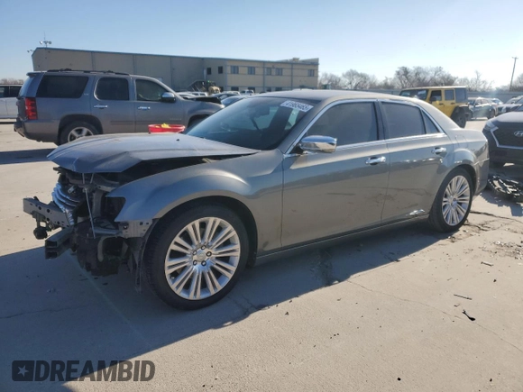 2012 Chrysler 300 with VIN 2C3CCAET3CH237910, listed as a Copart auction lot 41965465 with 180,586 mi miles and Salvage Title. Bid and sale history available at carsss.com. Image 1.