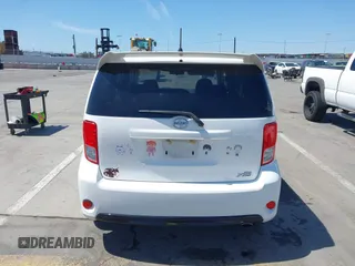 2014 Scion xB with VIN JTLZE4FE5EJ053964, listed as a IAAI auction lot 41993463 with 44,302 mi miles. Bid and sale history available at carsss.com. Image 17.