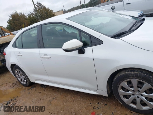 2020 Toyota Corolla LE with VIN JTDEPRAE5LJ027757, listed as a IAAI auction lot 41572041 with 199,146 mi miles. Bid and sale history available at carsss.com. Image 13.