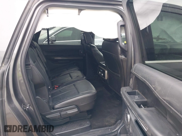 2018 Ford Expedition Max XLT with VIN 1FMJK1JT9JEA26626, listed as a IAAI auction lot 41199211 with 146,579 mi miles and . Bid and sale history available at DreamBid. Image 8.