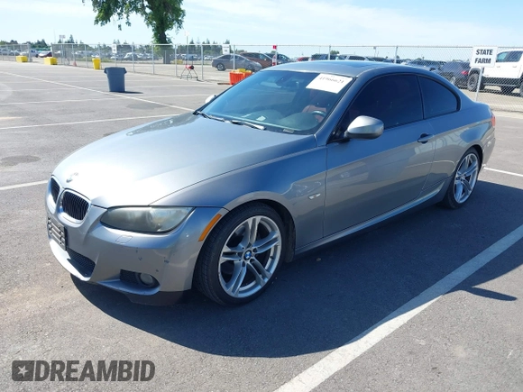 2010 BMW 3 Series 328i with VIN WBAWV1C51AP123689, listed as a IAAI auction lot 41966621 with 187,428 mi miles. Bid and sale history available at carsss.com. Image 18.