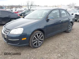 2010 Volkswagen Jetta Sedan S with VIN 3VWJZ7AJ1AM101103, listed as a IAAI auction lot 41727218 with 85,306 mi miles. Bid and sale history available at carsss.com. Image 16.