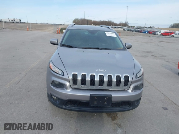 2014 Jeep Cherokee Latitude z VIN 1C4PJMCS8EW230213, wystawiony jako IAAI lot #42011183 z przebiegiem 133 299 mil mil oraz . Historia ofert i sprzedaży dostępna na DreamBid. Obrazek 13.
