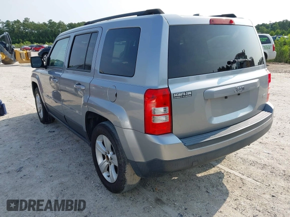 2017 Jeep Patriot Latitude with VIN 1C4NJPFB3HD183998, listed as a IAAI auction lot 42422861 with 148,477 mi miles and . Bid and sale history available at DreamBid. Image 3.