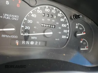 1995 Ford Explorer Eddie Bauer z VIN 1FMDU34X0SZB49016, wystawiony jako Copart lot #42761415 z przebiegiem 133 718 mil mil oraz Szkoda całkowita • Salvage title. Historia ofert i sprzedaży dostępna na DreamBid. Obrazek 9.