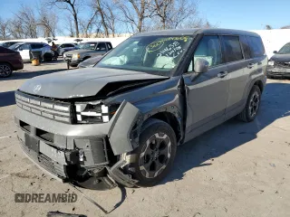 2024 Hyundai Santa Fe SE with VIN 5NMP1DGL3RH009601, listed as a Copart auction lot 46947605 with 5,425 mi miles and Salvage title. Bid and sale history available at DreamBid. Image 1.
