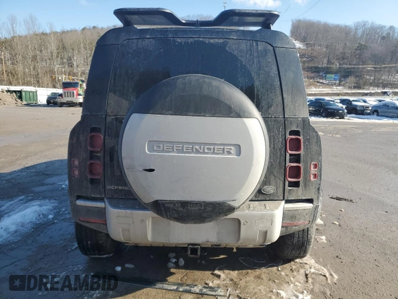 2022 Land Rover Defender S with VIN SALEJ7RX9N2079507, listed as a Copart auction lot 88658025 with 26,381 mi miles and Salvage title. Bid and sale history available at DreamBid. Image 6.