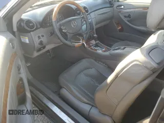 2006 Mercedes-Benz CLK 350 with VIN WDBTK56G56T062704, listed as a Copart auction lot 75333534 with 135,550 mi miles and Salvage Title. Bid and sale history available at DreamBid. Image 8.