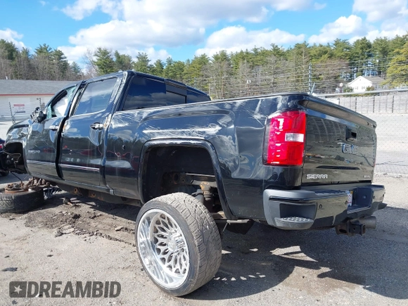 2019 GMC Sierra 2500HD Denali z VIN 1GT12SEY3KF232018, wystawiony jako IAAI lot #41897434 z przebiegiem Nie podano mil oraz . Historia ofert i sprzedaży dostępna na DreamBid. Obrazek 3.