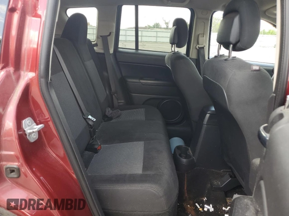2016 Jeep Compass Sport с VIN 1C4NJCBA8GD609382, выставлен на аукционе Copart как лот 61959575 с пробегом 120 123 миль миль и Списание • Salvage title. История ставок и продаж доступна на DreamBid. Изображение 11.
