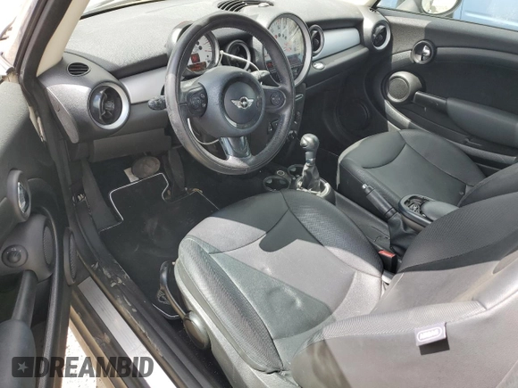 2012 MINI Hardtop with VIN WMWSU3C55CT540191, listed as a Copart auction lot 53096485 with 89,561 mi miles and Salvage Title. Bid and sale history available at DreamBid. Image 8.