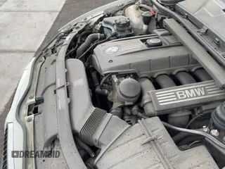 2013 BMW 3 Series 328i xDrive с VIN WBAKF5C54DE657918, выставлен на аукционе Copart как лот 56227265 с пробегом 137 211 миль миль и Списание • Salvage title. История ставок и продаж доступна на DreamBid. Изображение 11.