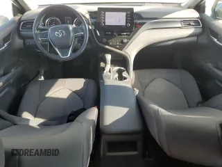 2024 Toyota Camry LE z VIN 4T1C11AK1RU257623, wystawiony jako Copart lot #50471135 z przebiegiem 8 055 mil mil oraz Szkoda całkowita • Salvage title. Historia ofert i sprzedaży dostępna na DreamBid. Obrazek 8.