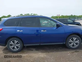 2019 Nissan Pathfinder SV z VIN 5N1DR2MM7KC617117, wystawiony jako IAAI lot #42342685 z przebiegiem 98 013 mil mil oraz . Historia ofert i sprzedaży dostępna na DreamBid. Obrazek 13.
