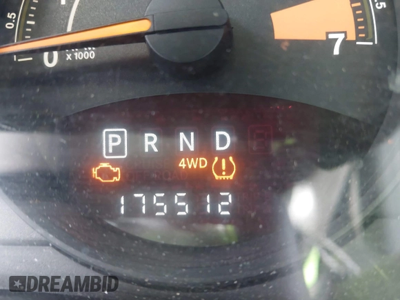 2015 Jeep Patriot Sport with VIN 1C4NJRBB1FD269387, listed as a IAAI auction lot 42111334 with 175,512 mi miles and . Bid and sale history available at carsss.com. Image 15.