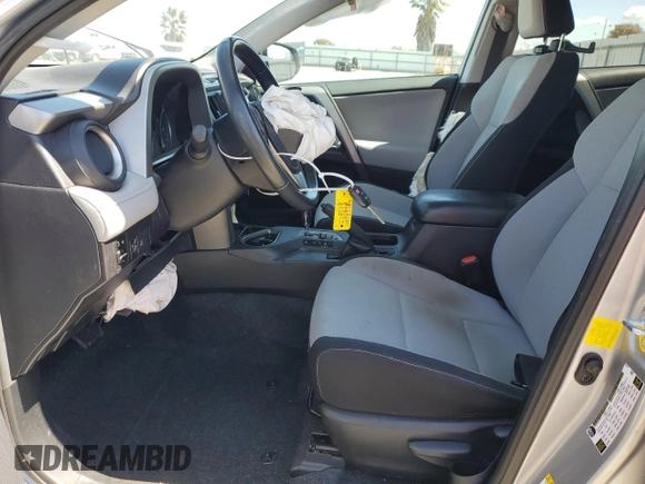 2017 Toyota RAV4 XLE with VIN 2T3WFREV0HW358286, listed as a Copart auction lot 51365425 with 39,953 mi miles and Salvage Title. Bid and sale history available at DreamBid. Image 7.