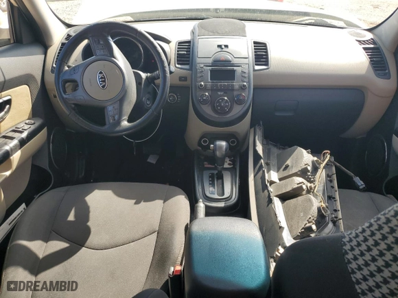 2010 Kia Soul ! with VIN KNDJT2A27A7111919, listed as a Copart auction lot 48813615 with 243,271 mi miles and Salvage Title. Bid and sale history available at carsss.com. Image 8.