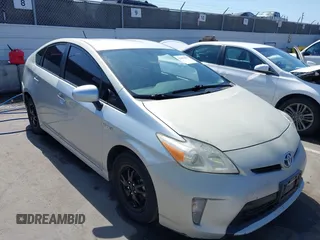 2015 Toyota Prius Four with VIN JTDKN3DU1F1986165, listed as a IAAI auction lot 42281036 with 212,838 mi miles and . Bid and sale history available at DreamBid. Image 6.