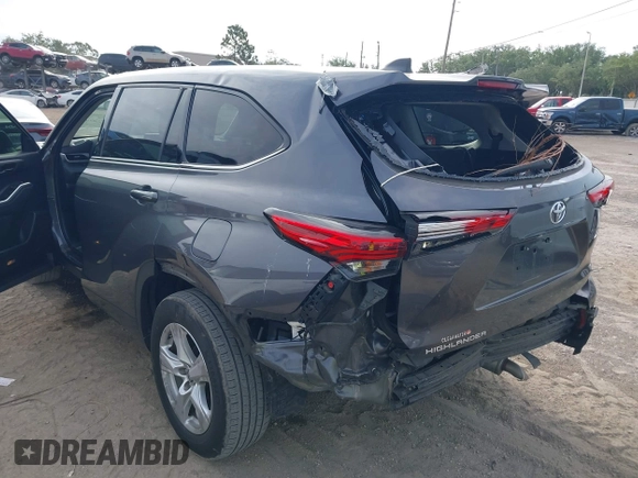 2022 Toyota Highlander L with VIN 5TDCZRAH1NS103623, listed as a IAAI auction lot 42233144 with 41,749 mi miles and . Bid and sale history available at DreamBid. Image 6.