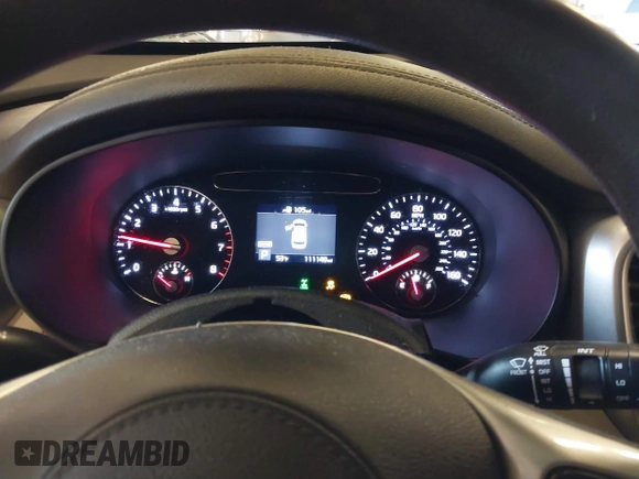2019 Kia Sorento LX with VIN 5XYPGDA32KG511068, listed as a IAAI auction lot 41682042 with 111,148 mi miles. Bid and sale history available at carsss.com. Image 7.