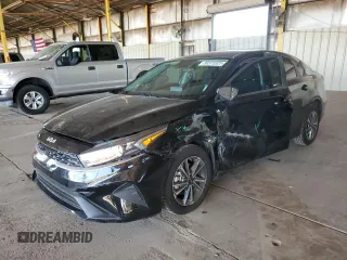 2024 Kia Forte LX with VIN 3KPF24AD9RE812057, listed as a Copart auction lot 50373325 with 7,839 mi miles and Salvage Title. Bid and sale history available at carsss.com. Image 1.