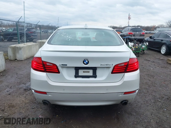 2014 BMW 5 Series 535i xDrive with VIN WBA5B3C50ED292545, listed as a IAAI auction lot 41841578 with 99,072 mi miles and . Bid and sale history available at carsss.com. Image 16.