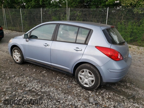 2011 Nissan Versa S с VIN 3N1BC1CP3BL506025, выставлен на аукционе Copart как лот 61054485 с пробегом 206 027 миль миль и Чистый • Clean title. История ставок и продаж доступна на DreamBid. Изображение 2.