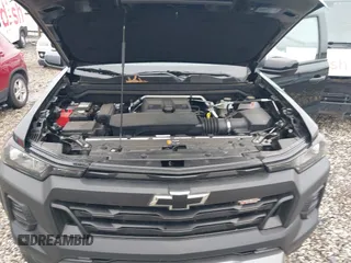 2024 Chevrolet Colorado 4WD Trail Boss with VIN 1GCPTEEK9R1310474, listed as a IAAI auction lot 42114233 with 4,970 mi miles and . Bid and sale history available at DreamBid. Image 10.