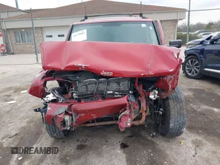 2006 Jeep Commander with VIN 1J8HG48N96C167253, listed as a IAAI auction lot 42179502 with 194,592 mi miles and . Bid and sale history available at DreamBid. Image 6.