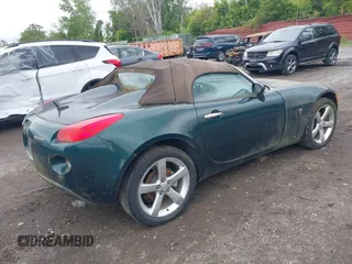 2008 Pontiac Solstice z VIN 1G2MB35B48Y126449, wystawiony jako IAAI lot #42338154 z przebiegiem 51 504 mil mil oraz . Historia ofert i sprzedaży dostępna na DreamBid. Obrazek 4.